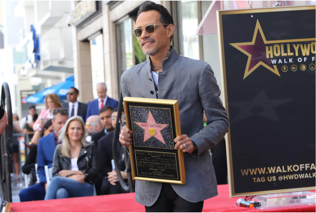 Marc Anrhony estrella del paseo de la fama